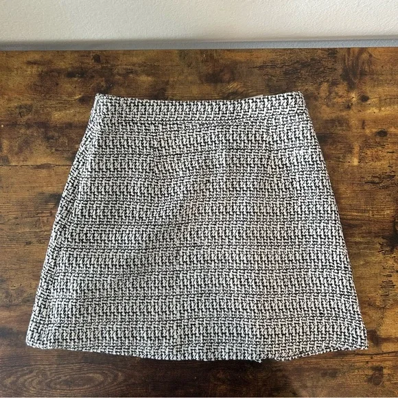 NWT Sugarlips Janae Calera Plaid Monochrome Tweed A-Line Mini Skirt - Picture 5 of 5